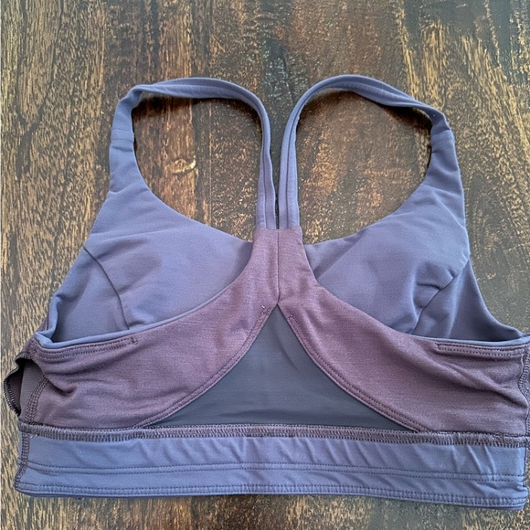 Lululemon sports bra - Picture 4 of 6